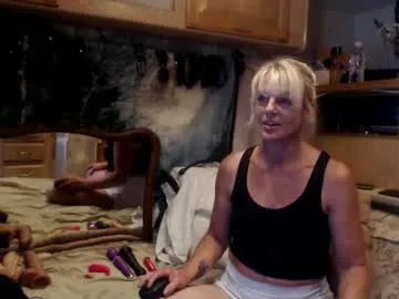 shinyways – webcam model profile photo Image 8