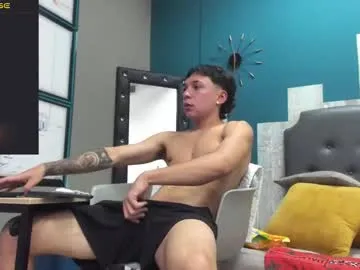 Twins666 – webcam model profile photo Image 4