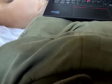 Taanni – webcam model profile photo Image 14