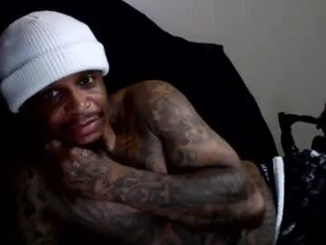 zincky – webcam model profile photo Image 14