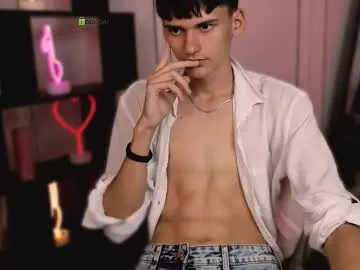 FroggyAnna – webcam model profile photo Image 2