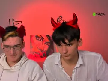 FroggyAnna – webcam model profile photo Image 8