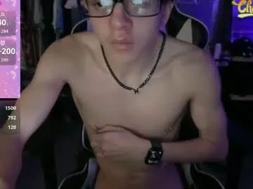 octavarium211 – webcam model profile photo Image 17