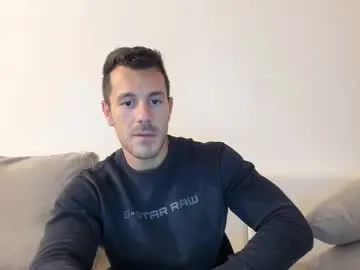 tyler_gus – webcam model profile photo Image 6