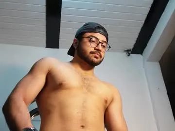 octavarium211 – webcam model profile photo Image 19