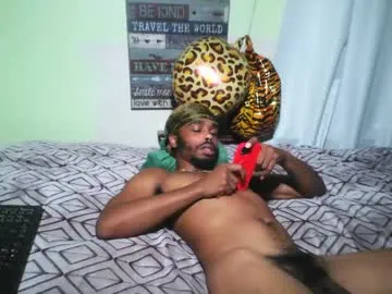 kpo10 – webcam model profile photo Image 9