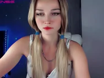 chloeturner_ – webcam model profile photo Image 12