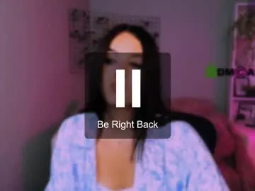 IORio2 – webcam model profile photo Image 13