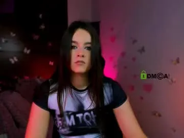 IORio2 – webcam model profile photo Image 2