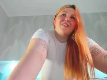 Allla – webcam model profile photo Image 11