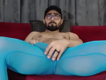 mikan_kun_st – webcam model profile photo Image 2