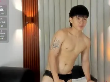 tumbles05 – webcam model profile photo Image 4