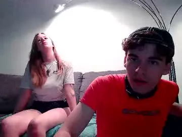 alana15 – webcam model profile photo Image 3