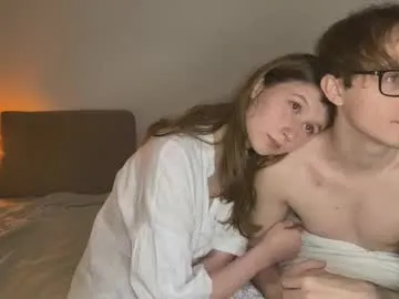 pantyless – webcam model profile photo Image 5