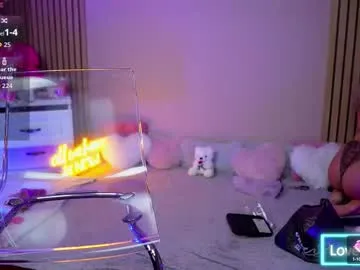 lesaismore – webcam model profile photo Image 11