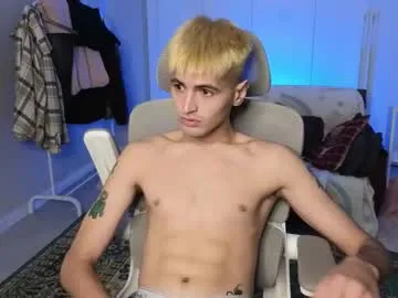 octavarium211 – webcam model profile photo Image 3