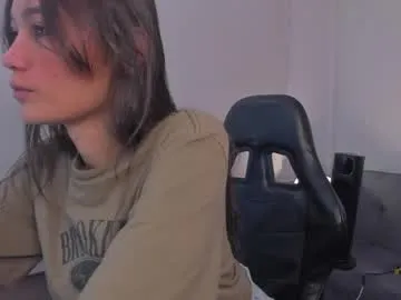 Sweety-couple – webcam model profile photo Image 6