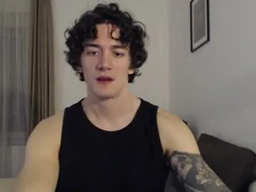 IORio2 – webcam model profile photo Image 19