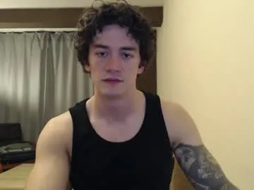 IORio2 – webcam model profile photo Image 3