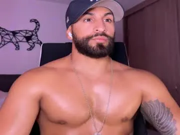 octavarium211 – webcam model profile photo Image 12