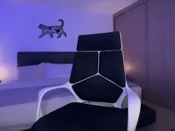 octavarium211 – webcam model profile photo Image 7