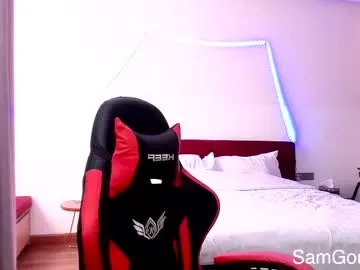 dlllvi – webcam model profile photo Image 2