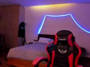 dlllvi – webcam model profile photo Image 9