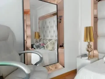 kristyflowers – webcam model profile photo Image 15