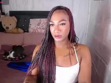 uwuxo – webcam model profile photo Image 6