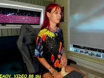 luna_tin – webcam model profile photo Image 2