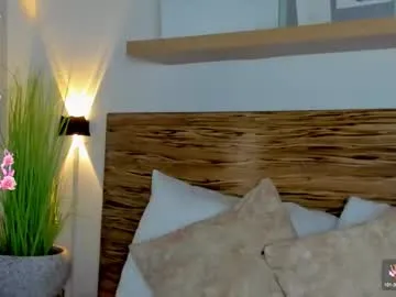 enma_clark – webcam model profile photo Image 9