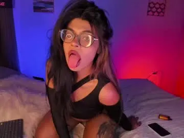 aghata_moon – webcam model profile photo Image 3