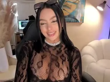 topwitch – webcam model profile photo Image 7