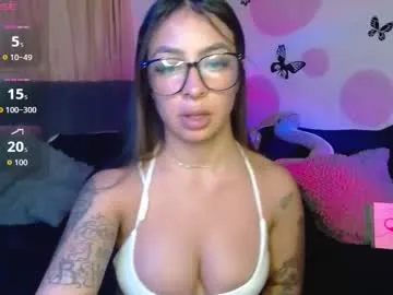 xoxo_cherry1 – webcam model profile photo Image 7