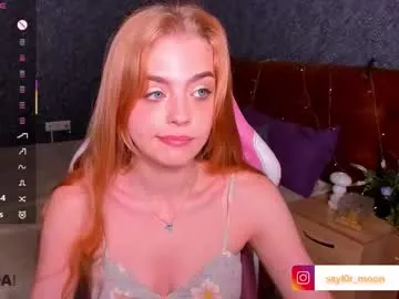 HopeHeaven – webcam model profile photo Image 7