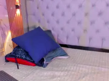 bluelunaray – webcam model profile photo Image 19