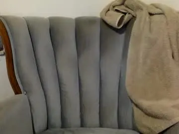 -MiaSweet- – webcam model profile photo Image 2