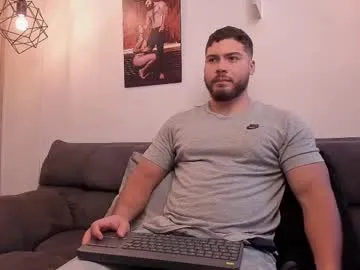 tyler_gus – webcam model profile photo Image 14