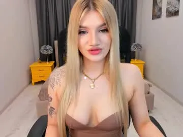 selenaemoore Image 4