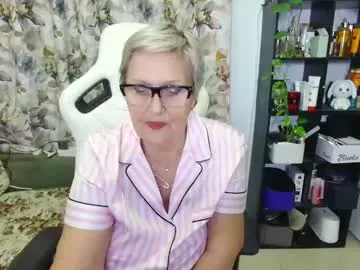 selenna57 – webcam model profile photo