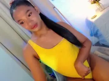 twl8vibe – webcam model profile photo Image 8