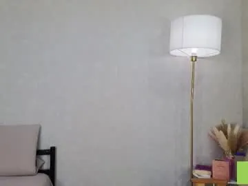 lynn9000 – webcam model profile photo Image 17