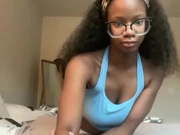 katheasian – webcam model profile photo Image 11