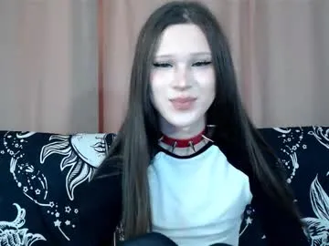 skyamber8v2 – webcam model profile photo Image 13