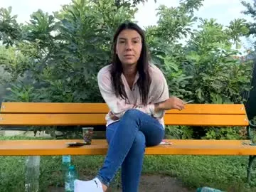 lissa_night – webcam model profile photo Image 9