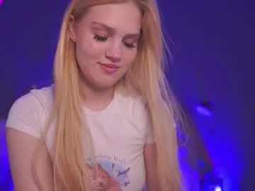 avrill_morgan – webcam model profile photo Image 5