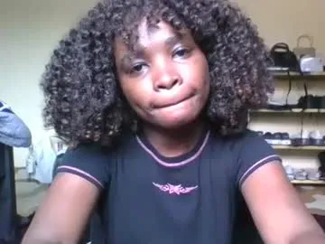 Goldi159 – webcam model profile photo Image 2