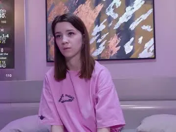 toffisoffi – webcam model profile photo Image 17