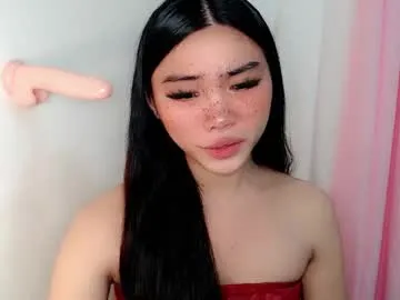 karlisweet – webcam model profile photo Image 14