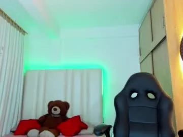 eva_drive – webcam model profile photo Image 3